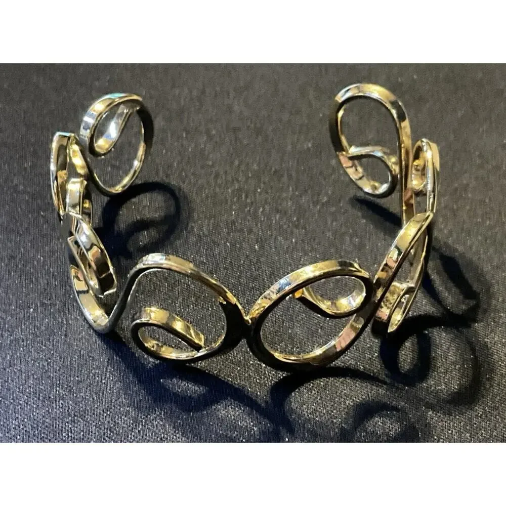 6.75in Gold Tone Open Cuff Geometric Bracelet